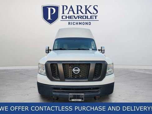 Used 2019 Nissan NV 2500 SV image 2