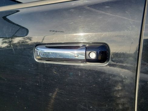 Used 2013 RAM 3500 Laramie Longhorn image 13