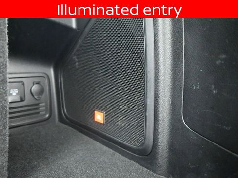 Used 2018 Toyota 4Runner Limited image 23