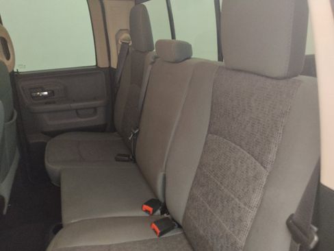 Used 2016 RAM 1500 Big Horn RWD image 21