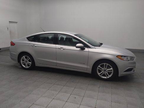Used 2018 Ford Fusion S image 11