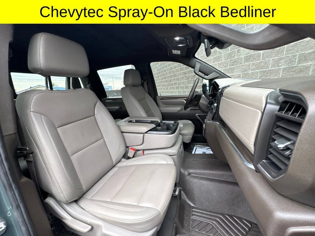 Used 2025 Chevrolet Silverado 3500 LT w/ Safety Package AWD/4WD image 49
