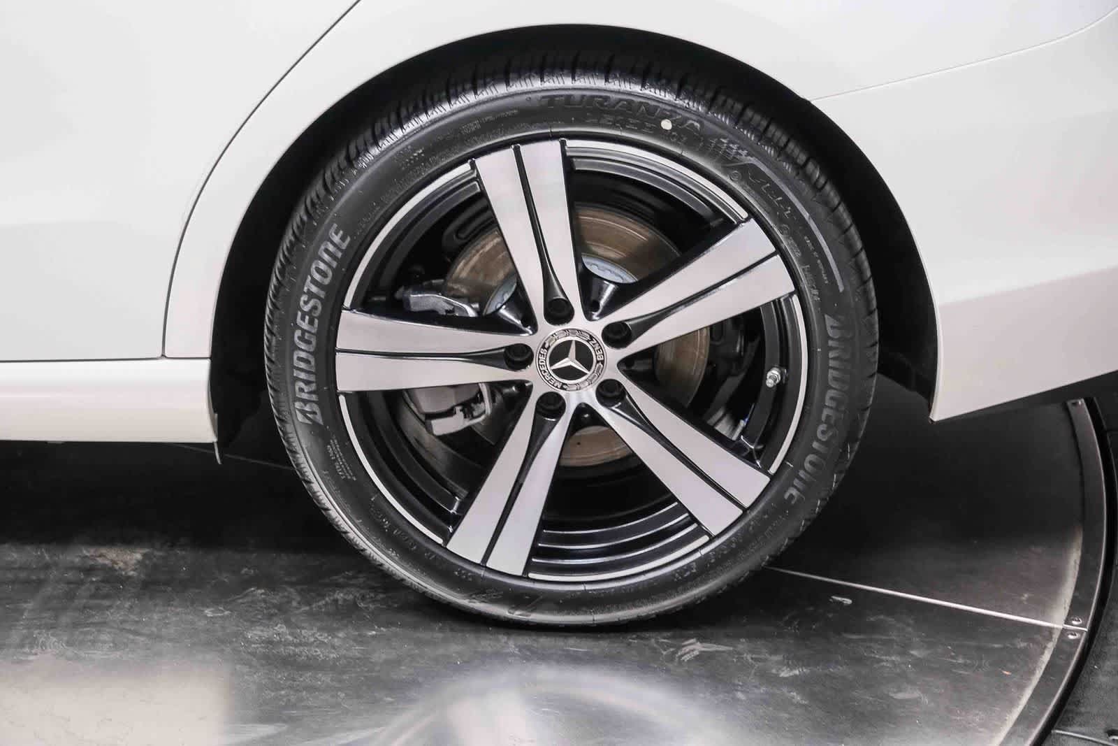 Certified 2023 Mercedes-Benz C 300 Sedan image 9