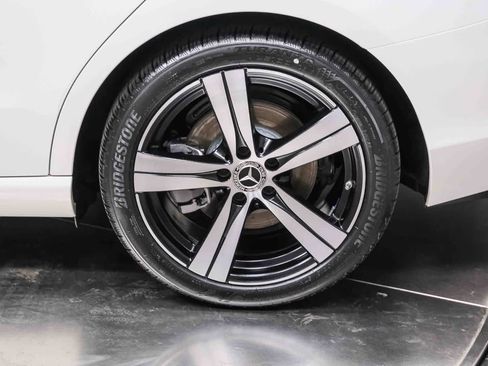 Certified 2023 Mercedes-Benz C 300 Sedan image 9