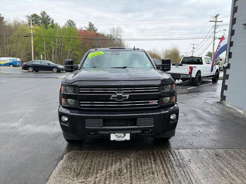 Used 2016 Chevrolet Silverado 2500 LTZ w/ Duramax Plus Package AWD/4WD image 3