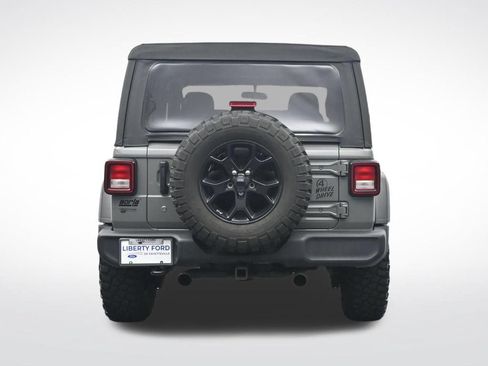 Used 2022 Jeep Wrangler Sport AWD/4WD image 2