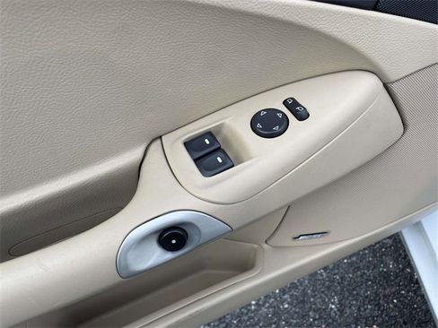 Used 2012 Chevrolet Corvette Grand Sport w/ 3LT Preferred Equipment Group image 15