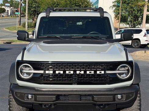 Used 2022 Ford Bronco Wildtrak AWD/4WD image 8