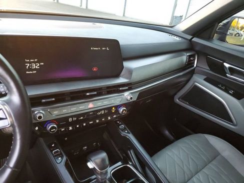 Used 2023 Kia Telluride EX X-Line image 25