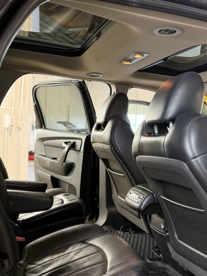 Used 2012 GMC Acadia Denali AWD/4WD image 9