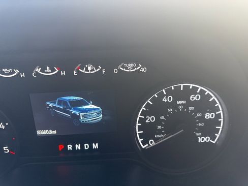 Certified 2023 Ford F250 XLT w/ FX4 Off-Road Package image 14