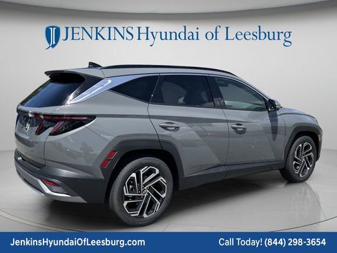 New 2026 Hyundai Tucson Limited FWD image 5