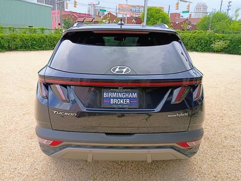 Used 2022 Hyundai Tucson Limited AWD/4WD image 12