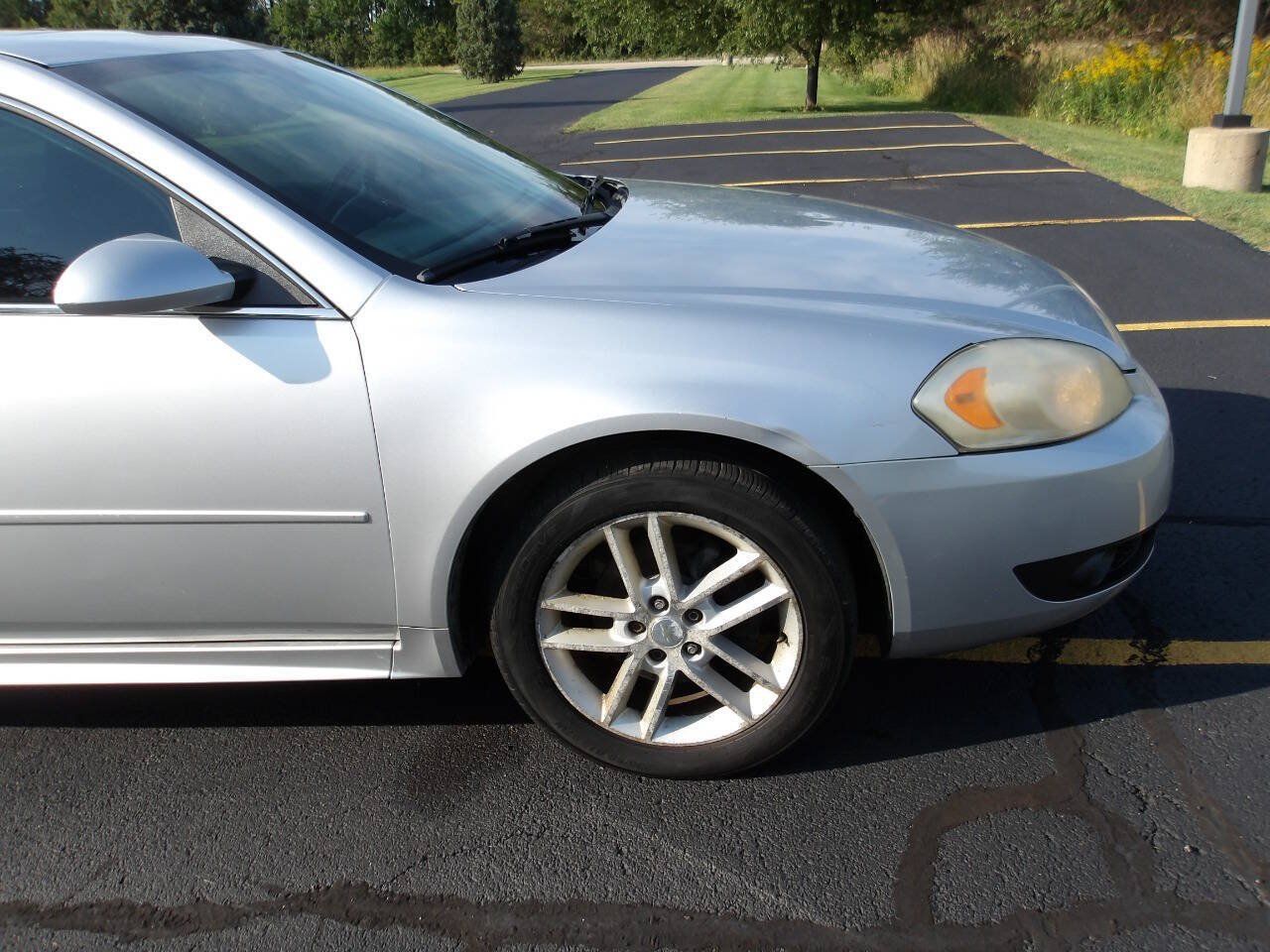 Used 2013 Chevrolet Impala LTZ FWD image 29