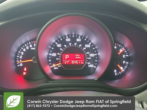 Used 2015 Kia Soul FWD image 23