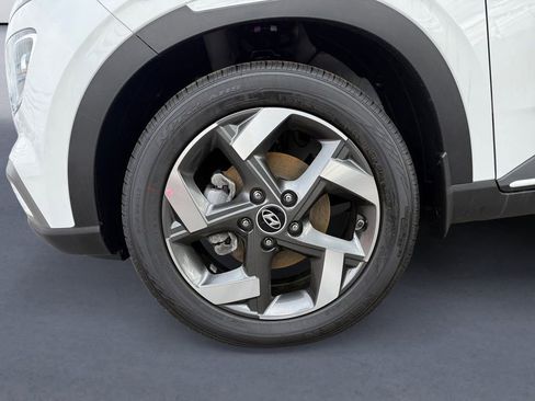 New 2026 Hyundai Venue SEL image 9