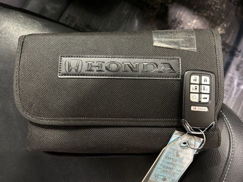 Used 2023 Honda Odyssey EX-L image 30