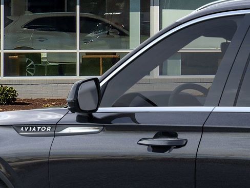 New 2025 Lincoln Aviator Reserve w/ Luxury Package image 20