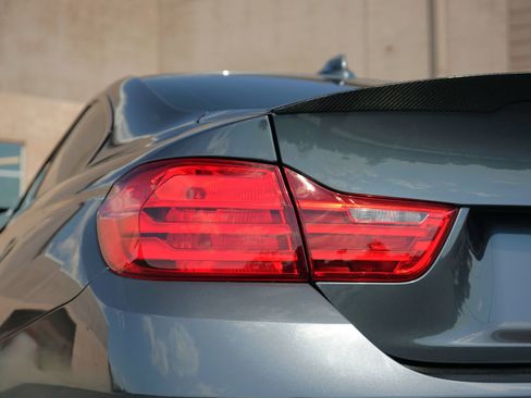 Used 2015 BMW M4 Coupe RWD image 36
