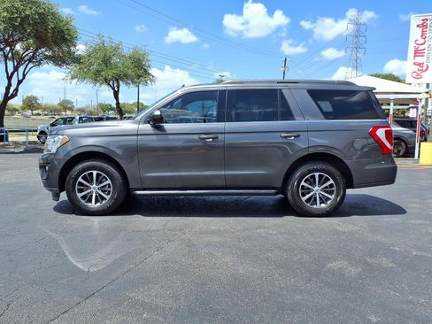 Used 2021 Ford Expedition XLT RWD image 9