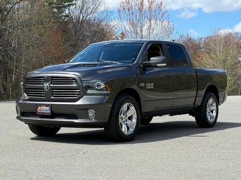 Used 2017 RAM 1500 Sport w/ Convenience Group AWD/4WD image 7