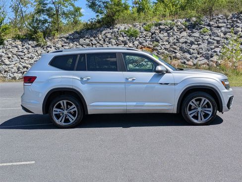 Used 2019 Volkswagen Atlas SEL R-Line AWD/4WD image 8