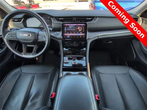 Used 2022 Jeep Grand Cherokee L Limited image 15