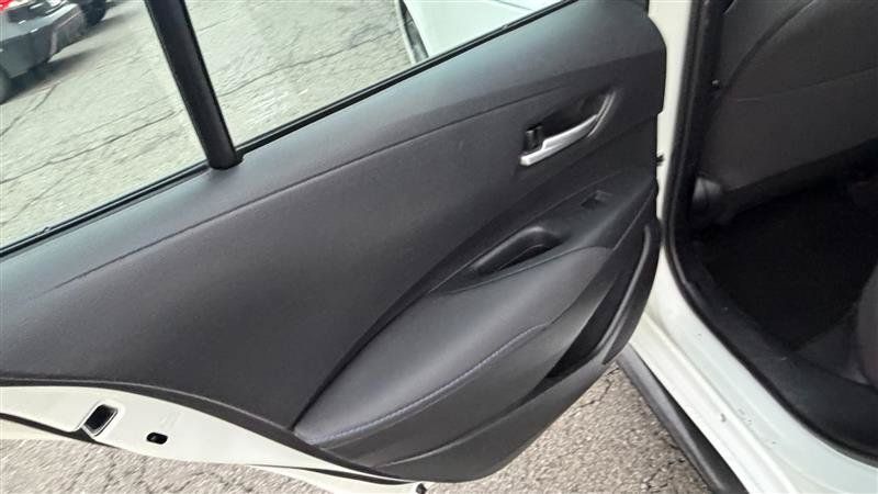 Used 2020 Toyota Corolla SE FWD image 15