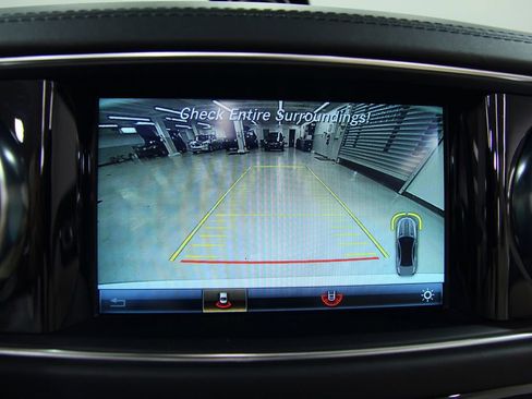 Certified 2018 Mercedes-Benz SL 550 image 13