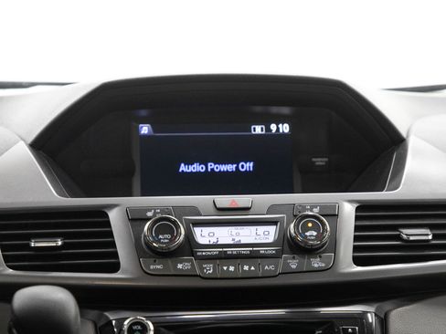 Used 2014 Honda Odyssey EX-L image 19