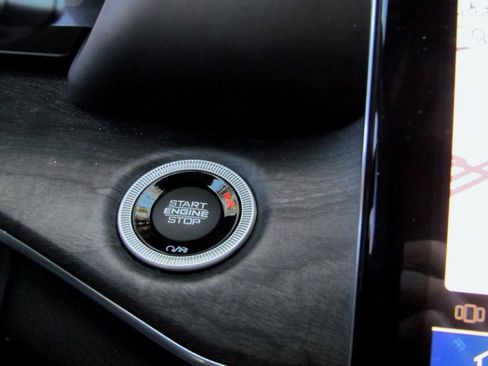 Used 2023 Jeep Grand Cherokee Overland w/ Luxury Tech Group IV image 28