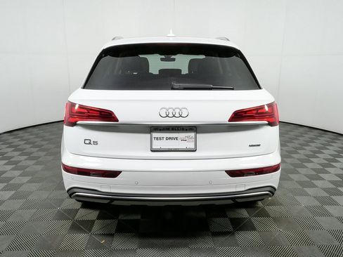 Used 2021 Audi Q5 Prestige w/ Prestige Package image 30