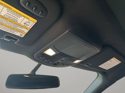 Used 2017 Lincoln MKC Reserve image 37