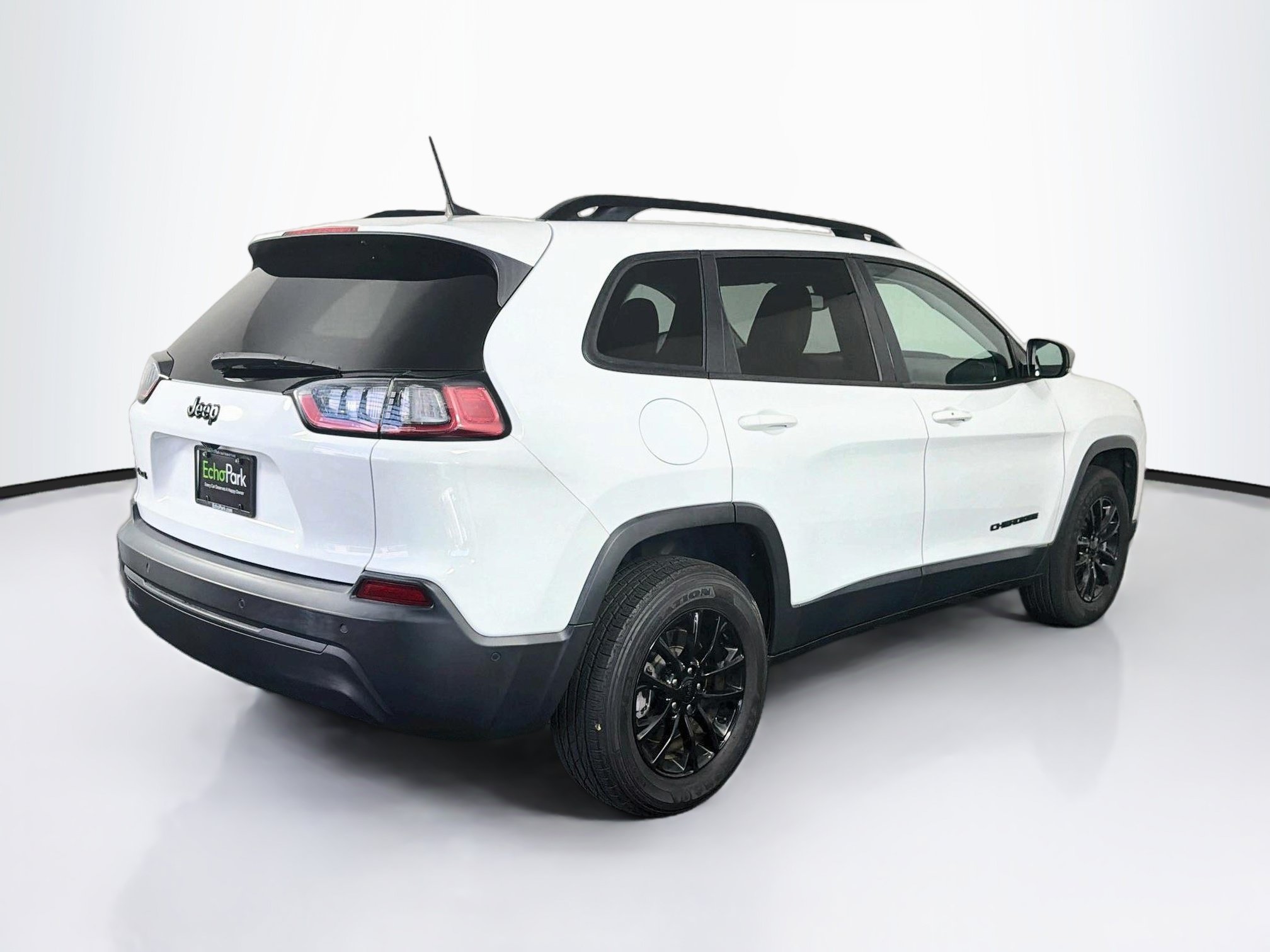 Used 2023 Jeep Cherokee Altitude Lux AWD/4WD image 9