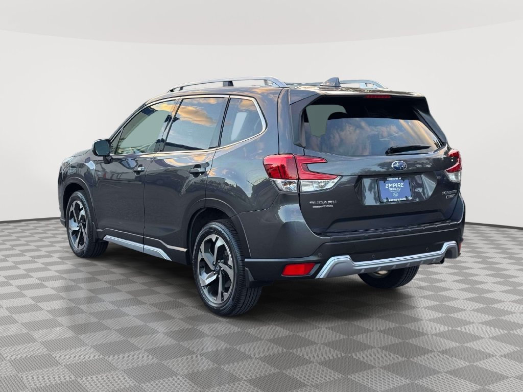 Used 2023 Subaru Forester Touring AWD/4WD image 6