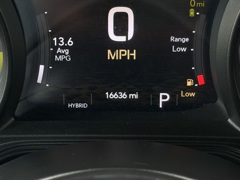 Used 2025 Jeep Wrangler Unlimited Rubicon 4xe w/ Safety Group AWD/4WD image 21