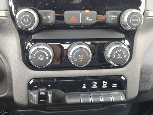 New 2026 RAM 1500 Tradesman w/ Off Road Group AWD/4WD image 16