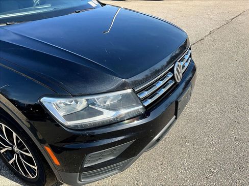 Used 2021 Volkswagen Tiguan SE image 5