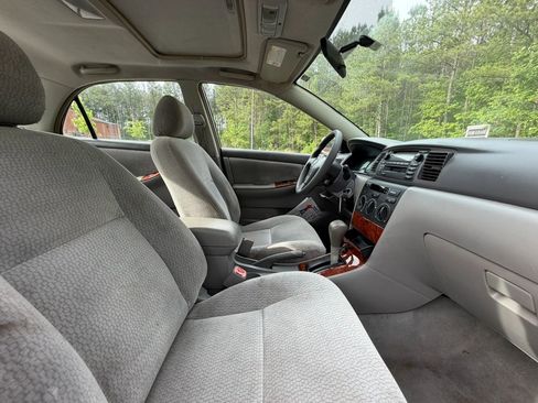 Used 2004 Toyota Corolla S FWD image 19