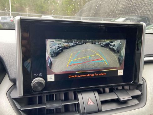 Used 2023 Toyota RAV4 XLE w/ Convenience Package image 23