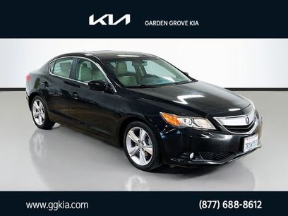 Used 2013 Acura ILX w/ Technology Package