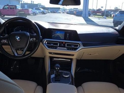 Used 2020 BMW 330i xDrive Sedan w/ Convenience Package AWD/4WD image 23