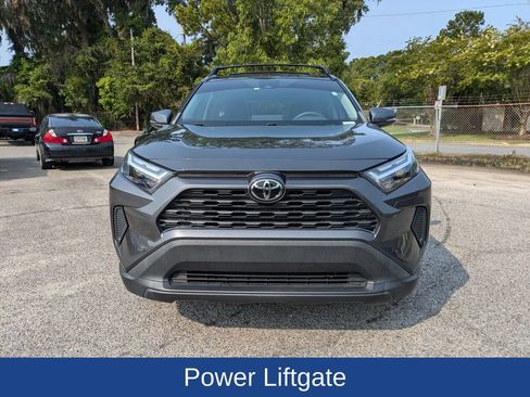 Used 2022 Toyota RAV4 XLE w/ Convenience Package FWD image 10