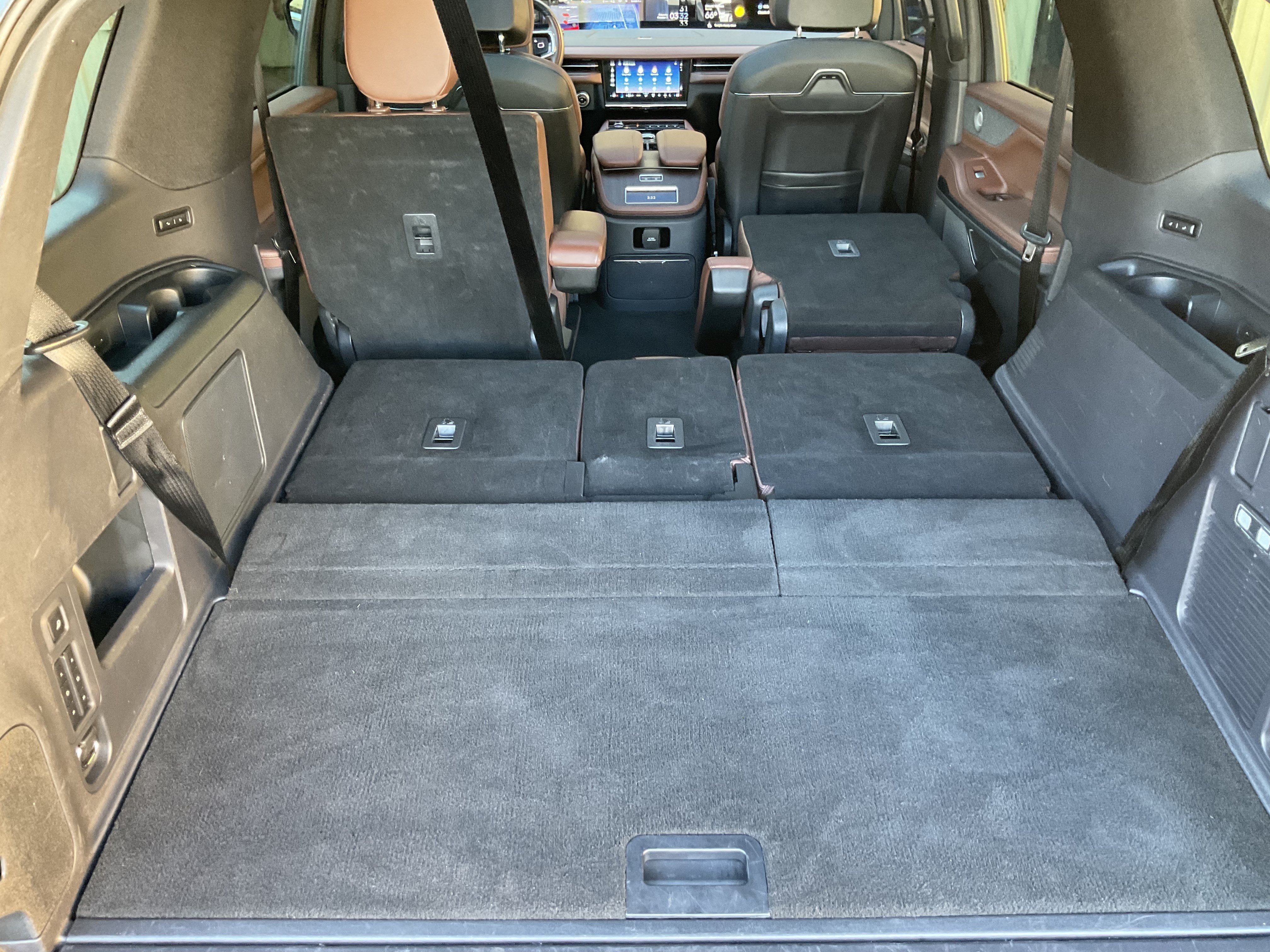 Used 2025 Lincoln Navigator Reserve AWD/4WD image 54