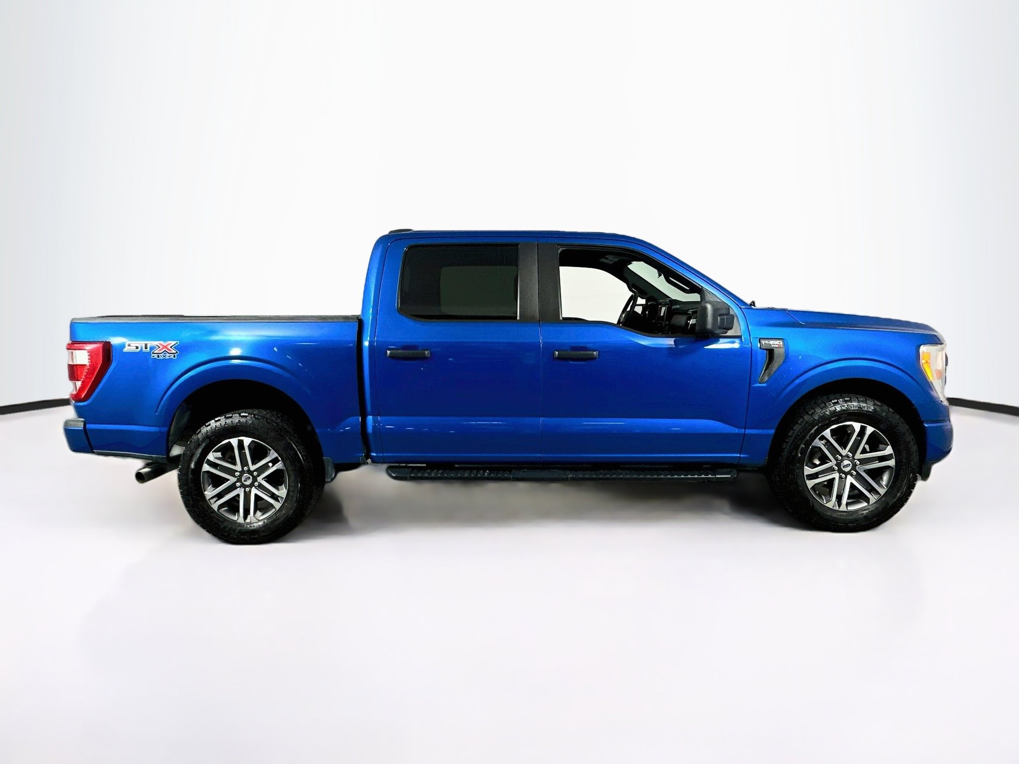 Used 2021 Ford F150 XL w/ STX Appearance Package AWD/4WD image 4