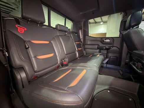 Used 2021 GMC Sierra 1500 AT4 w/ AT4 Premium Package AWD/4WD image 23