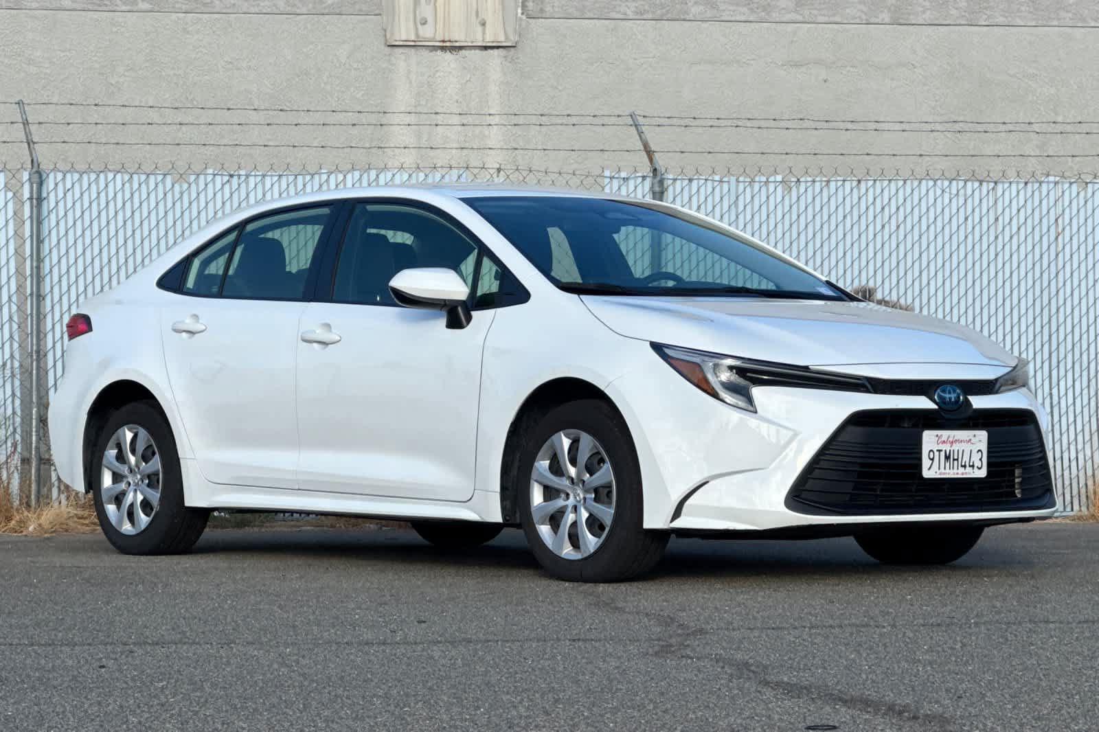 Certified 2024 Toyota Corolla LE FWD image 7