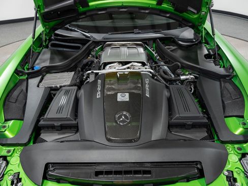 Used 2018 Mercedes-Benz AMG GT R image 61
