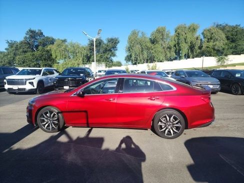 Used 2024 Chevrolet Malibu RS image 4