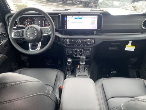 New 2025 Jeep Wrangler Sahara image 33
